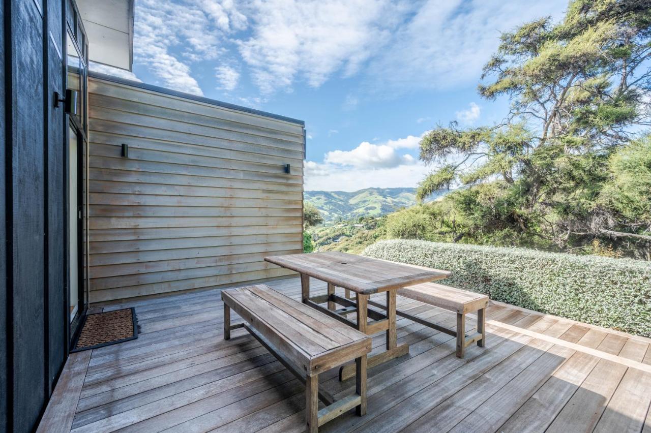 Million Dollar View - Takamatua Holiday Home Akaroa Exterior foto